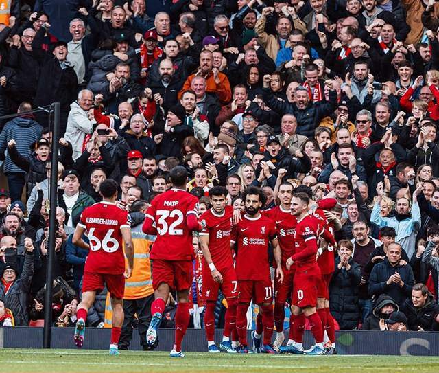 科尔：梅尔顿会频繁出现在收官阵容中，他能打两个后卫位置（科尔：梅尔顿将经常进入收官阵容，能胜任一、二号位）